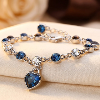 Bracelet chaîne cœur en argent et saphir