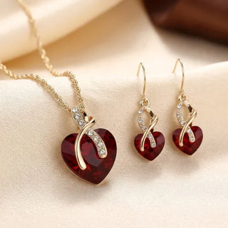 Ensemble de bijoux cœur torsadé en or et rubis