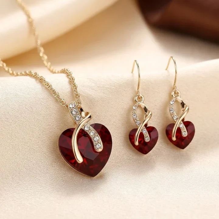 Ensemble de bijoux cœur torsadé en or et rubis